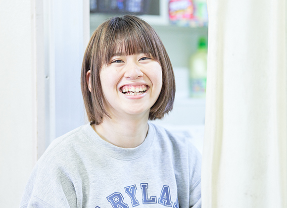 将来社会の健全な一員となるように養育及び自立支援を方針としています