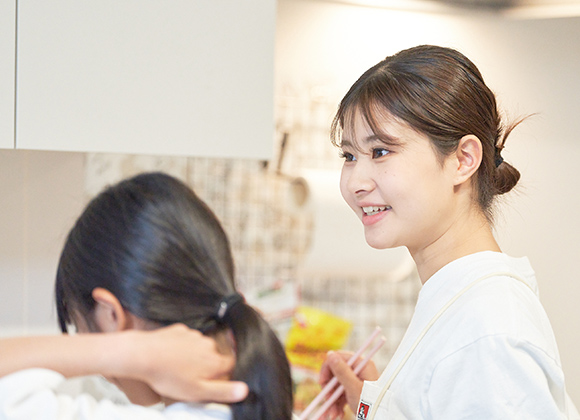 家族と一緒に暮らすことができない児童の養育及び自立支援