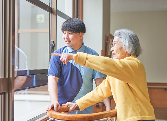 温かい心あふれる生活の場になるよう援助に取り組みます